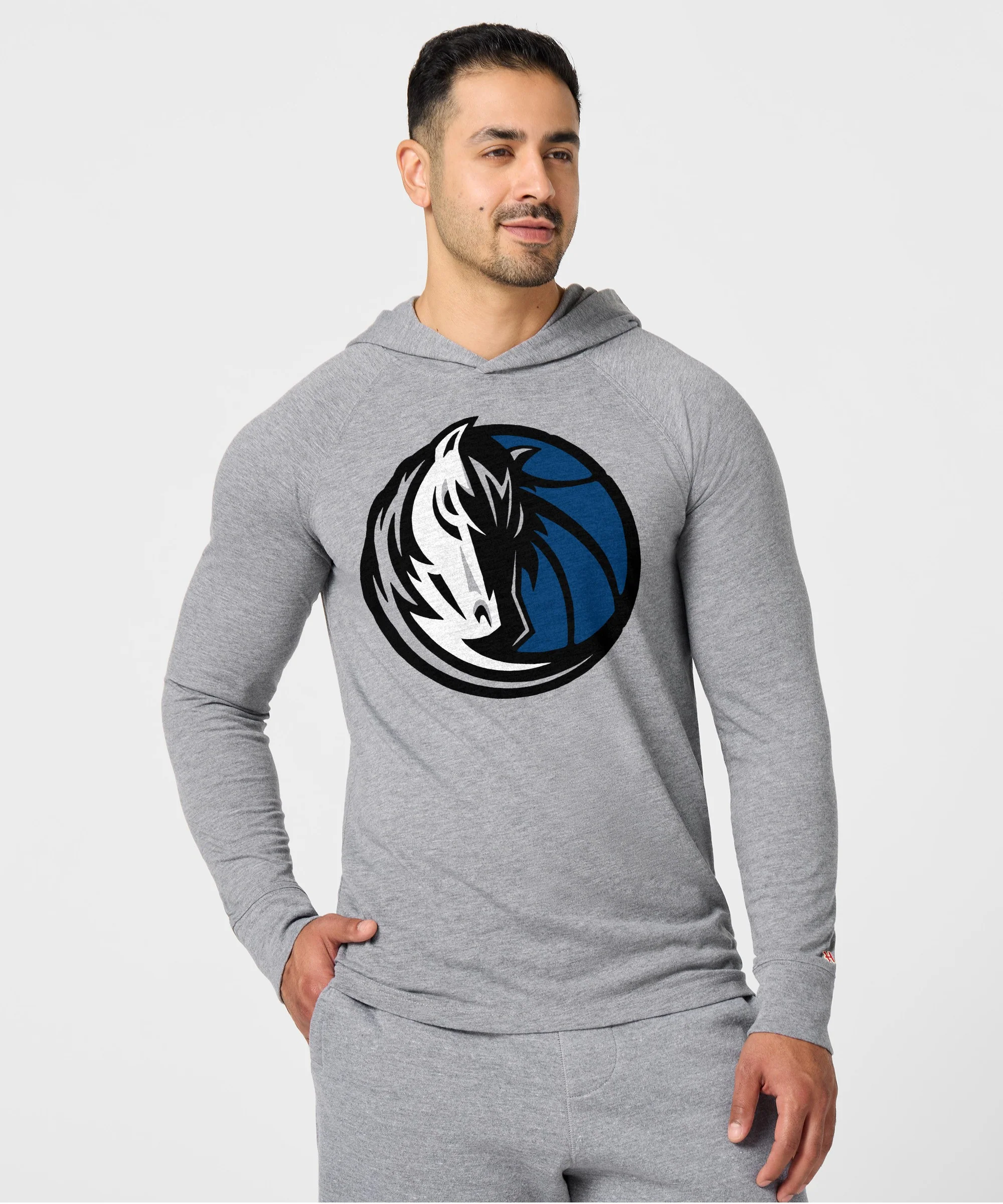 Dallas Mavericks Logo Lightweight Hoodie - Image 3