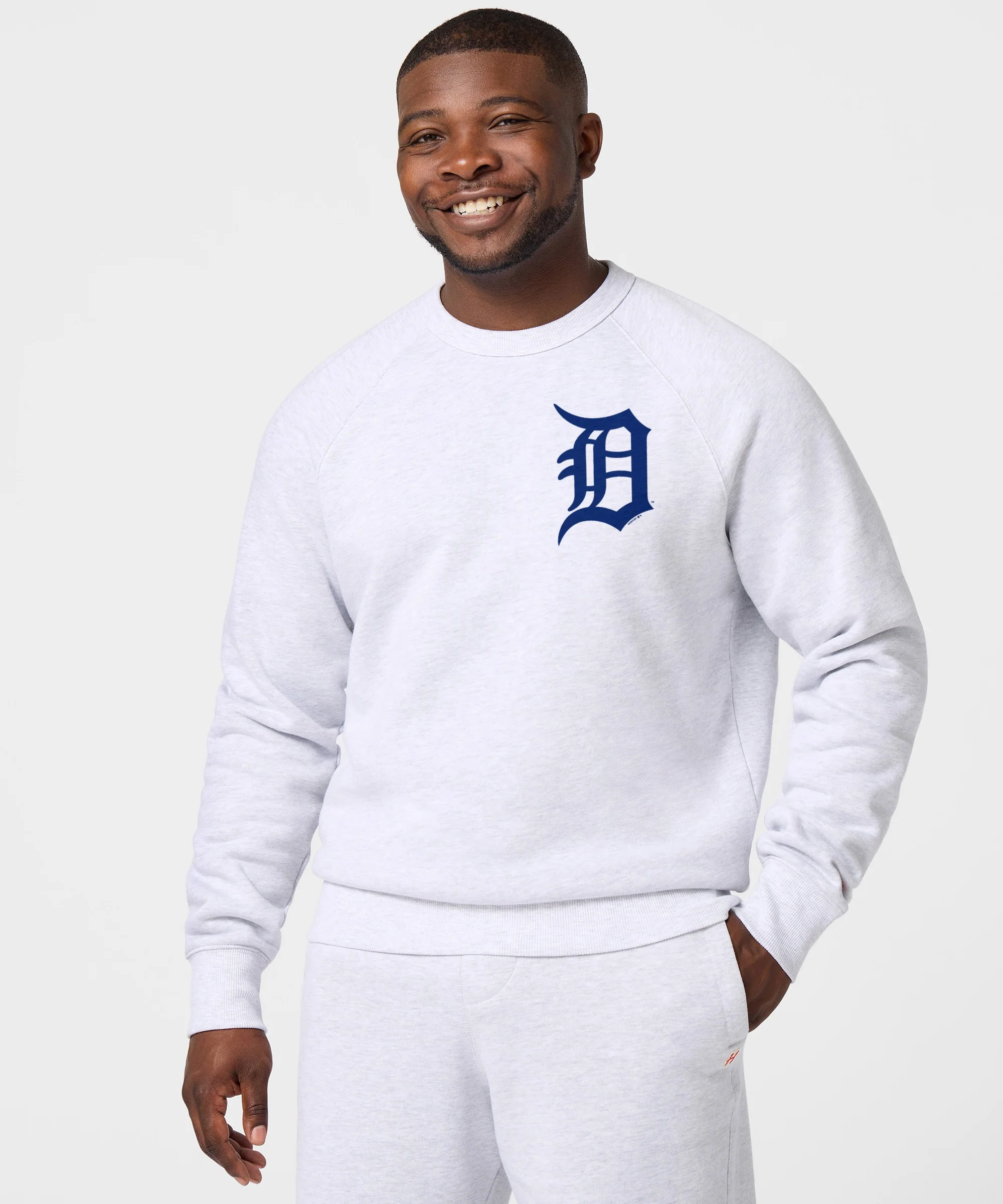 Detroit Tigers Jersey Logo '18 Crewneck - Image 3