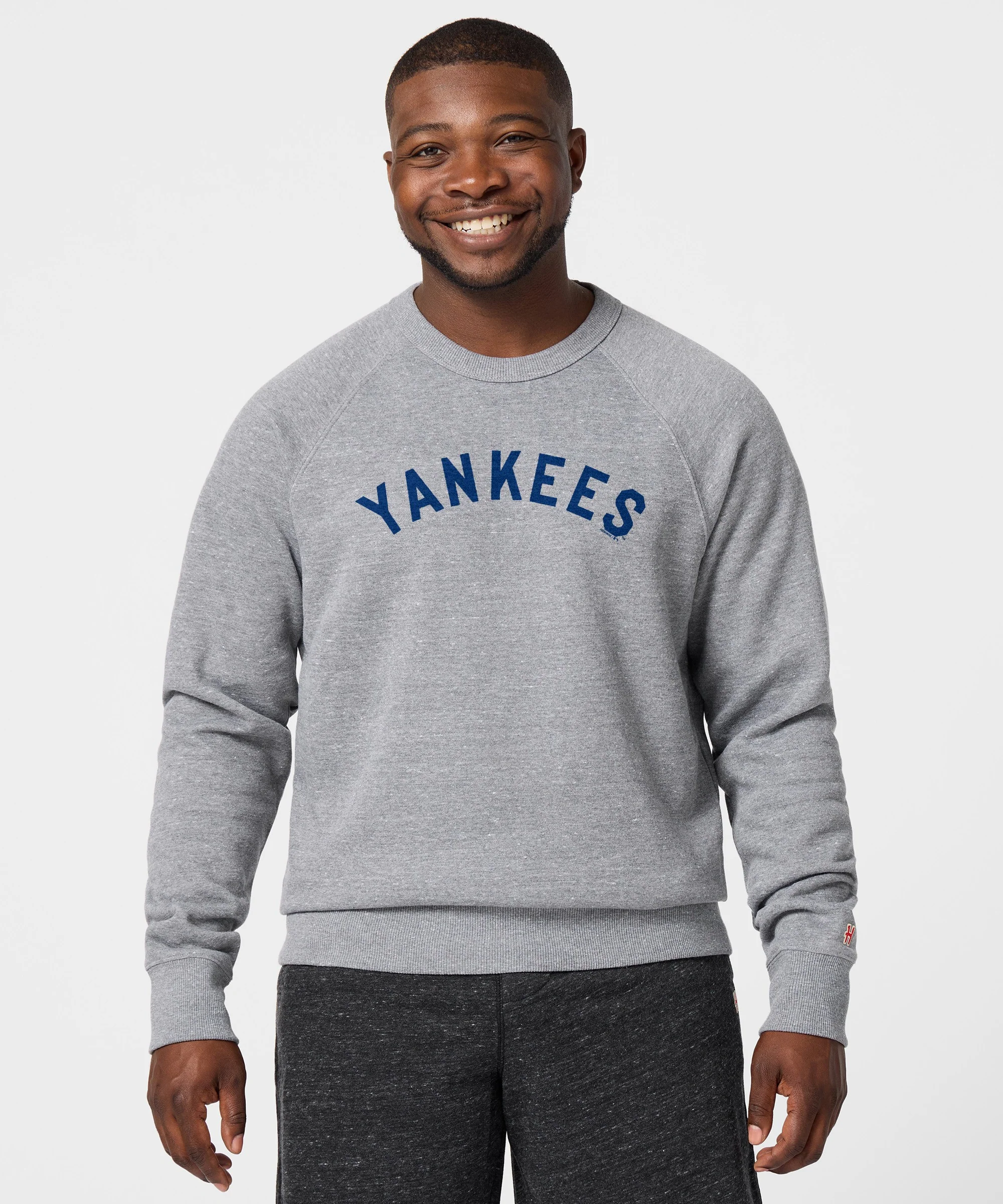 New York Yankees Jersey Logo '27 Crewneck - Image 3