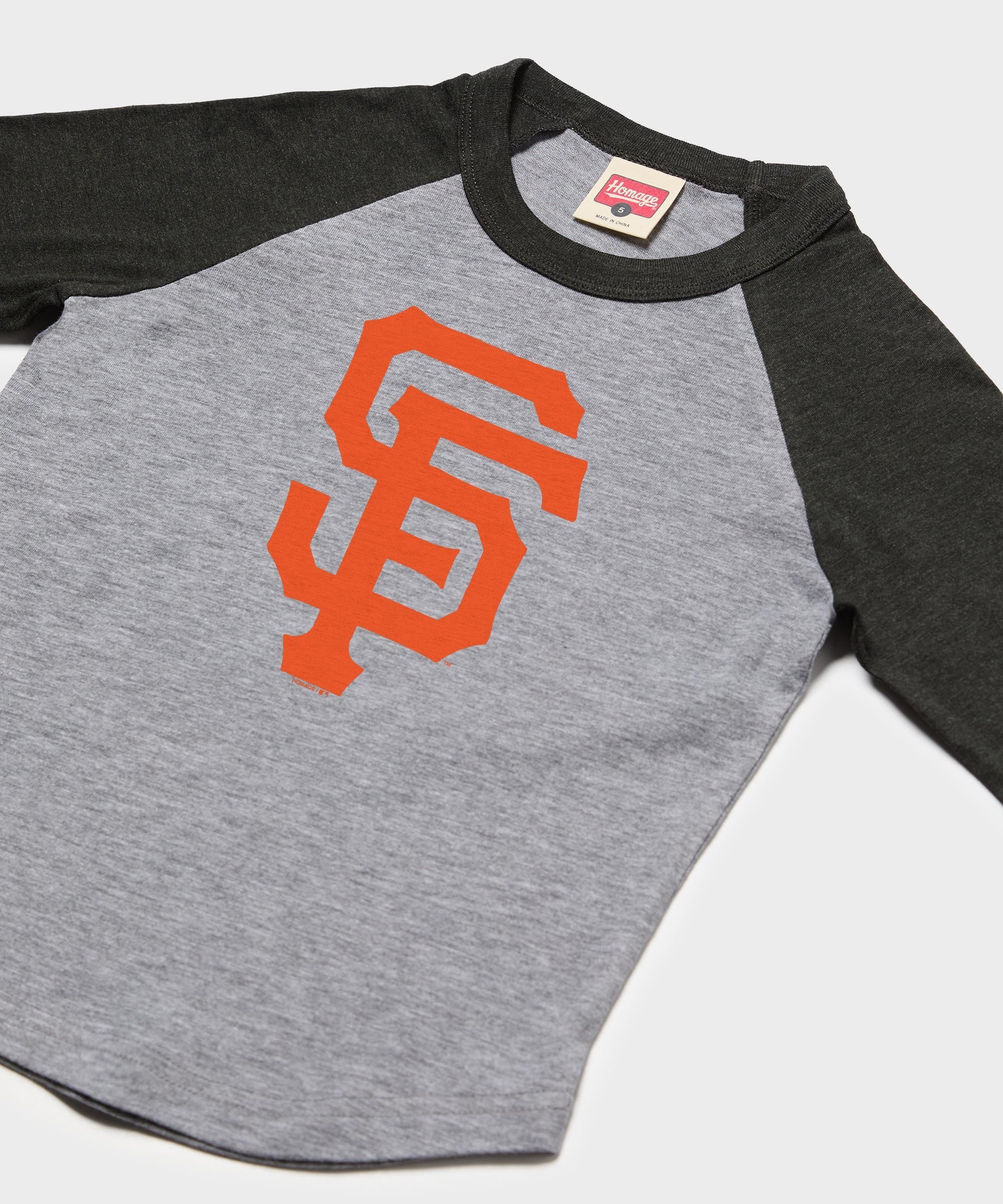 Youth San Francisco Giants Cap Logo '00 Raglan - Image 2